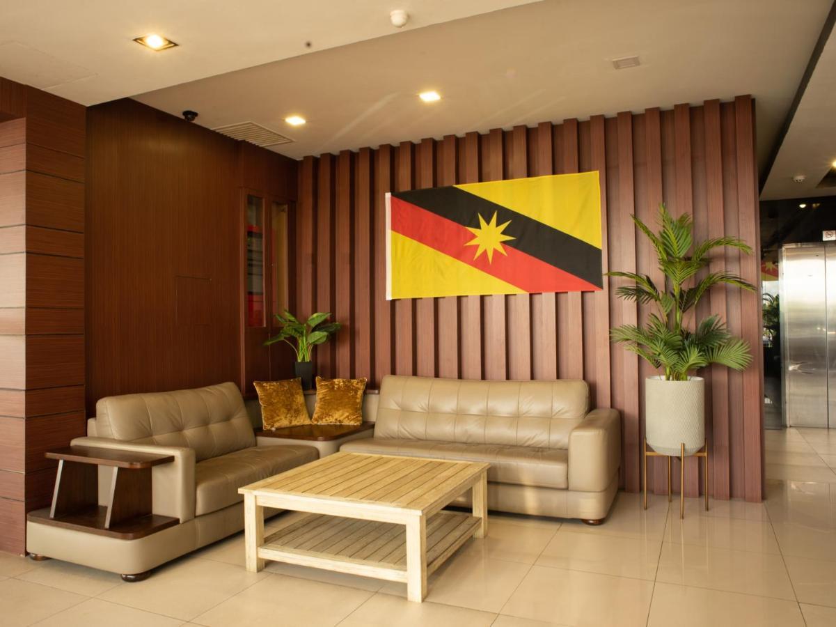 Capital O 90083 Riverfront Inn Bintulu Εξωτερικό φωτογραφία